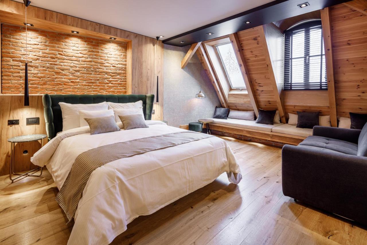 Schuster Boarding House Hotel Brasov Exterior photo